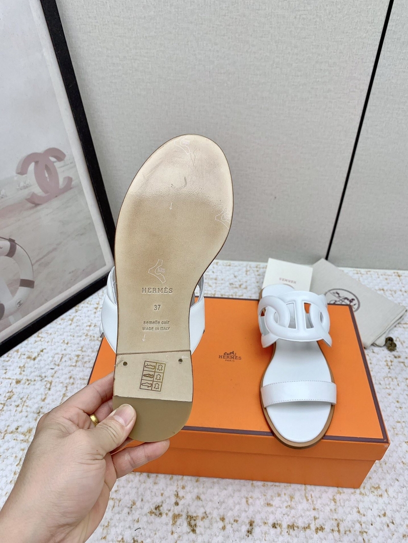 H**me5 slippers